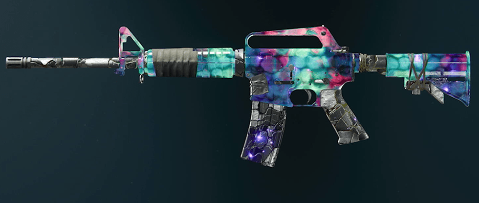 XM4 assault rifle with gold camo showcase